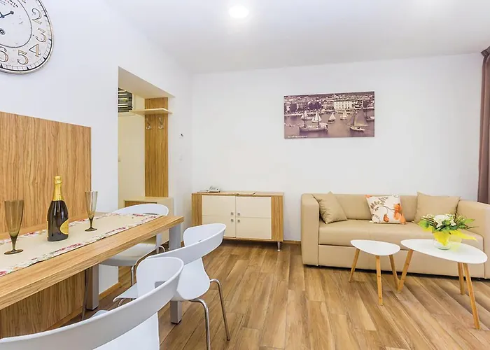 Stunning In With Wifi Punat