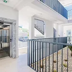 Lovely In With Swimming Pool * Пунат
